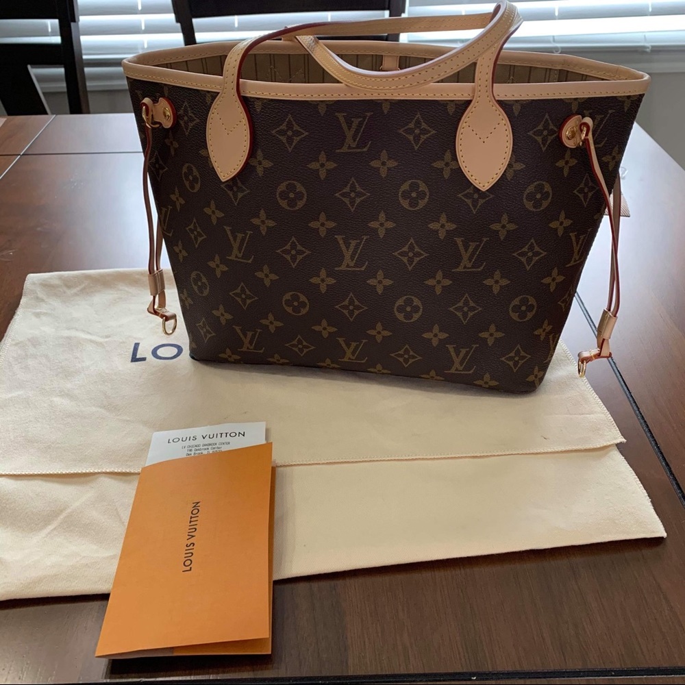 Louis vuitton neverfull pm